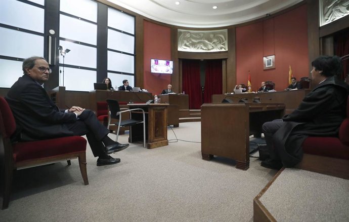 El president de la Generalitat, Quim Torra, en la banqueta del Tribunal Superior de Justícia de Catalunya, a Barcelona /Catalunya (Espanya), 18 de novembre del 2019.