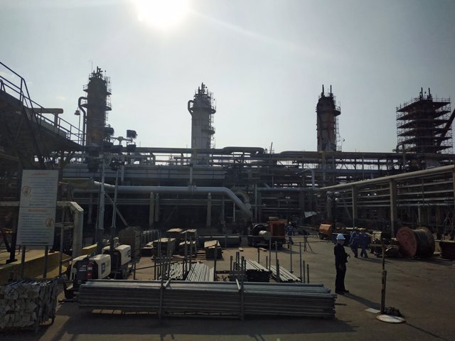 Octubre 12, 2019 - Refinería de Abqaiq-Khurais de Aramco en Arabia Saudí (Belenkaya Marianna/Kommersant/Contacto)