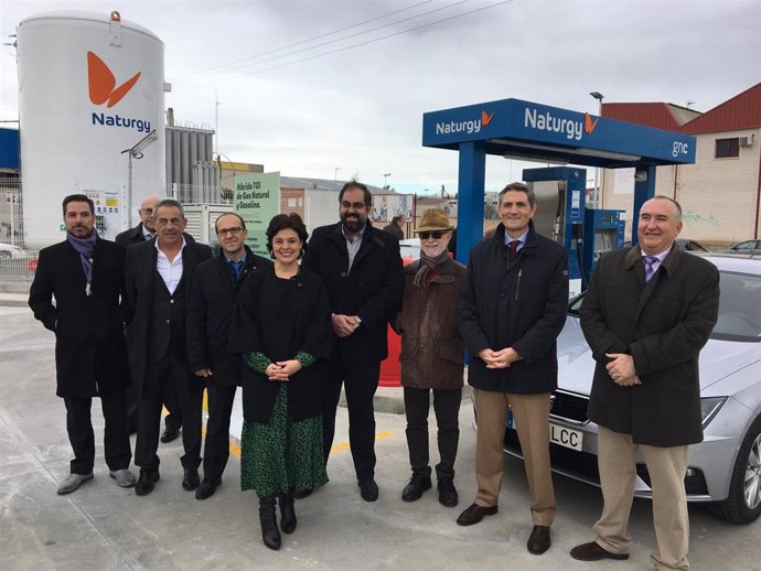 Np Inaugurada La Primera Estación De Carga De Gas Natural Para Vehiculos De Ciudad Real