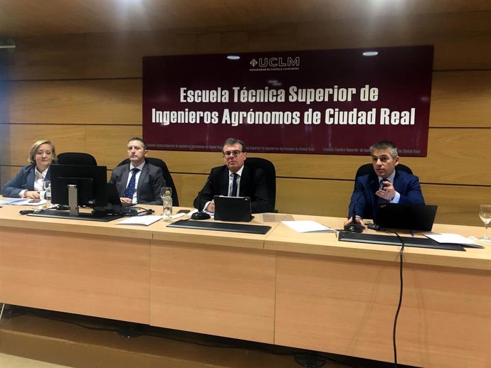 Reunión del Consejo de Gobierno de la UCLM