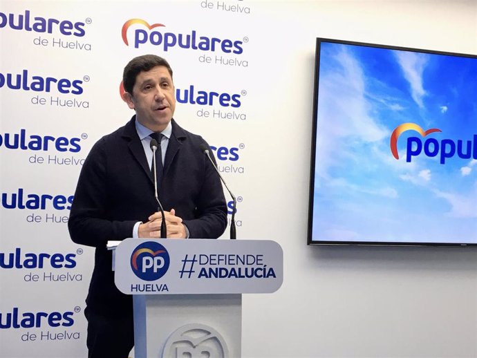 El secretario general del PP de Huelva, Alberto Fernández.