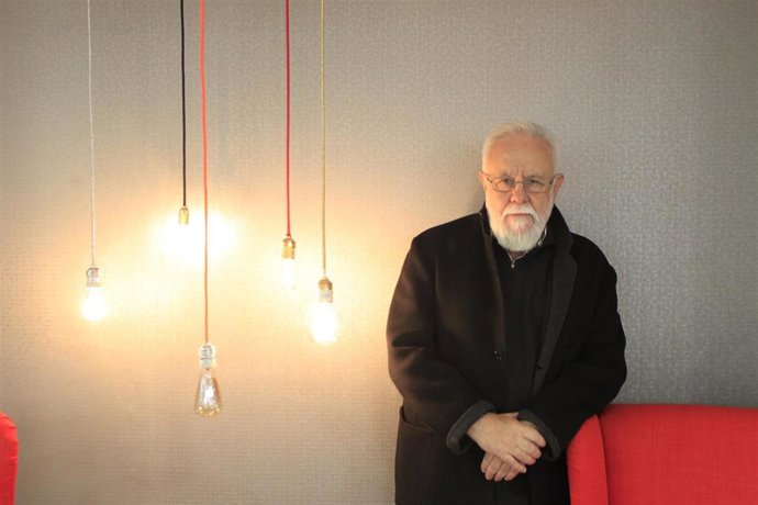 El escritor Gonzalo Suárez