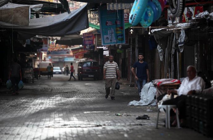Palestinos durante una huelga convocada en la Franja de  Gaza.
