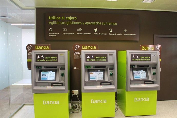 Cajeros de Bankia en las oficinas ágiles
