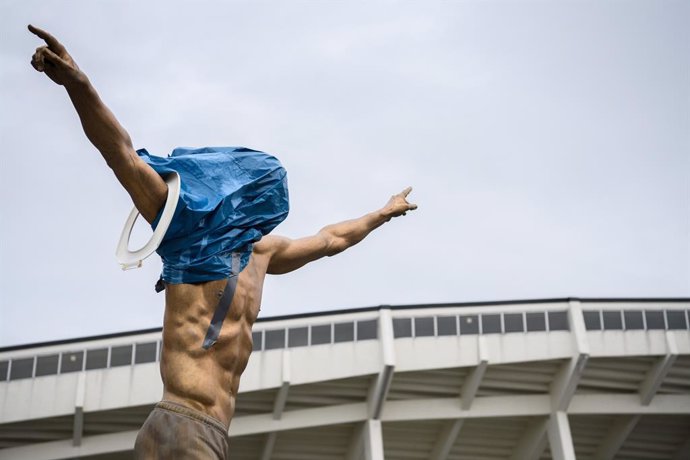 Fútbol.- La estatua de Ibrahimovic en Malm vuelve a ser vandalizada