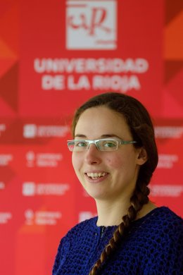 La tesis de María Gil, desarrollada en la UR, analiza la actividad antitumoral de compuestos de oro y plata.