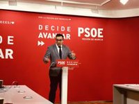 Conesa (PSOE) advierte que la dinámica de confrontación de López Miras con el Estado "es un filón para C-LM"