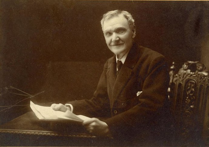 El periodista José Estrañi