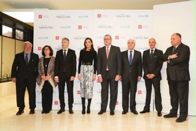 La Reina Letizia acude a la presentación de un estudio de la Fundación Abertis, junto con el ministro del Interior, Fernando Grande-Marlaska y el director de la DGT Pere Navaro, entre otros