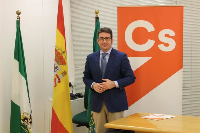 El portavoz adjunto de Ciudadanos en la Diputación de Sevilla, Manuel Benjumea