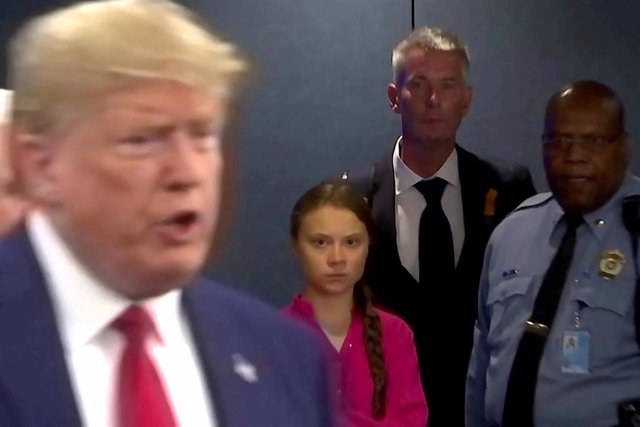 Greta Thunberg observa a Donald Trump durante la Asamblea General de la ONU