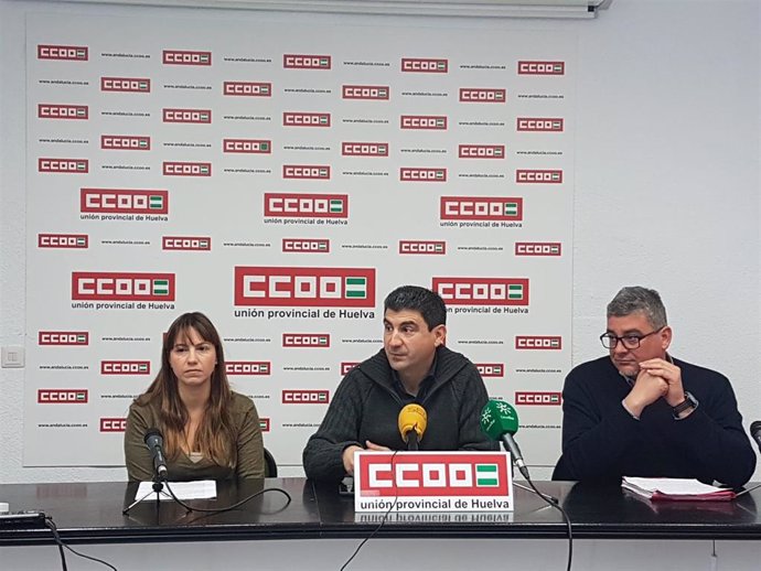 Rueda de prensa en CCOO en Huelva sobre los autónomos.