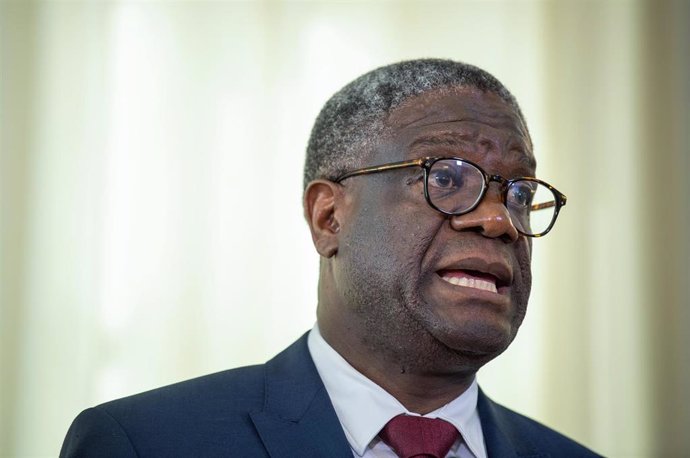 24 June 2019, Baden-Wuerttemberg, Tuebingen: Congolese gynecologist Denis Mukwege, Nobel Peace Prize winner from 2018, speaks at a press conference at the State Ministry in the Villa Reitzenstein. Photo: Fabian Sommer/dpa