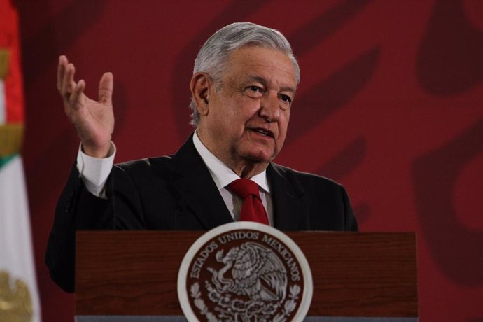 México.- López Obrador dice que "cuando menos" la Presidencia de México está "ig