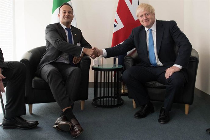 Leo Varadkar y Boris Johnson