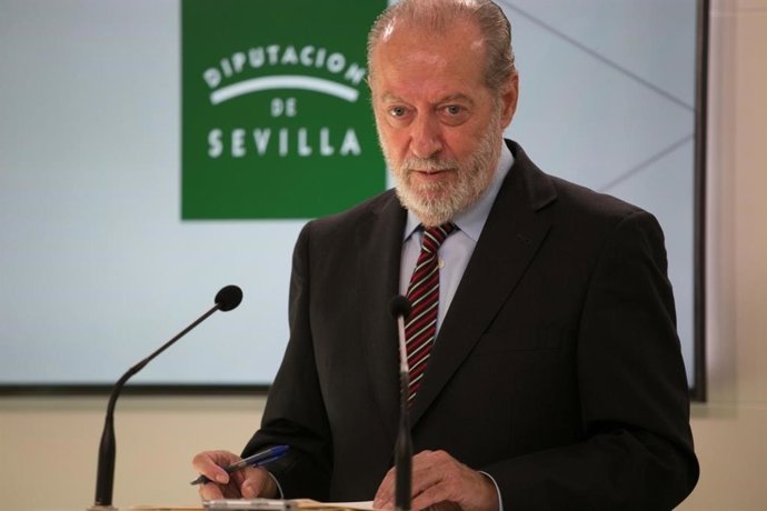 Sevilla.- Villalobos reivindica los Premios al Mejor Aceite por su industria "es