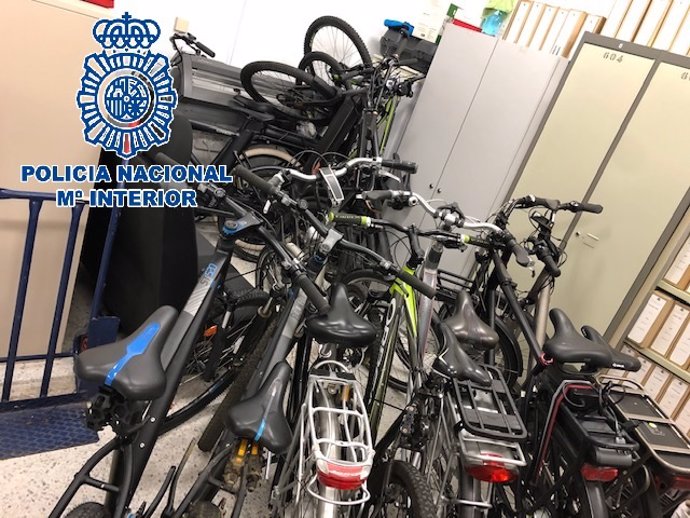 Bicicletas robadas en Bélgica y recuperadas en Los Barrios (Cádiz)