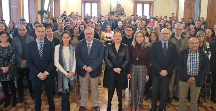 Almería.-Junta entrega más de 200 ayudas a jóvenes productores y destaca la pres