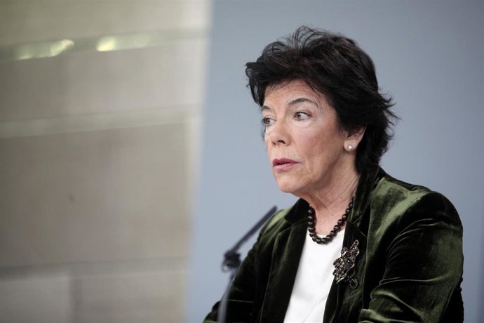 La ministra Portavoz, y de Educación y Formación Profesional en funciones, Isabel Celaá.