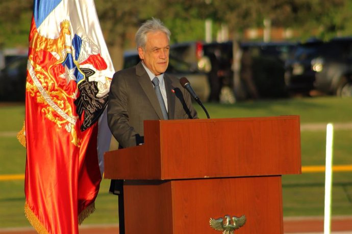 Sebastián Piñera en una ceremonia militar