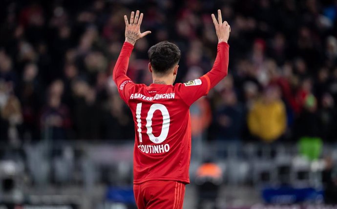 Philippe Coutinho celebra su séptimo gol esta temporada con el Bayern