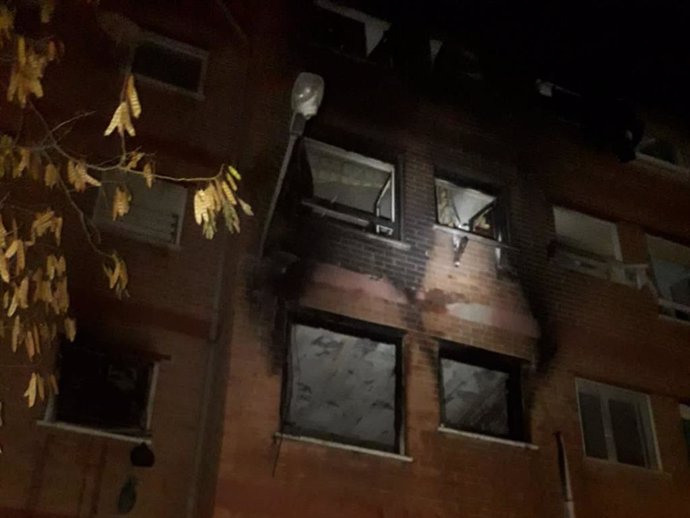 Cinco Personas Rescatadas En El Incendio De Un Bloque De Pisos En Ejea