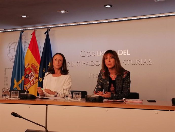 Melania Álvarez y Ana Cárcaba en rueda de prensa del Consejo de Gobierno.