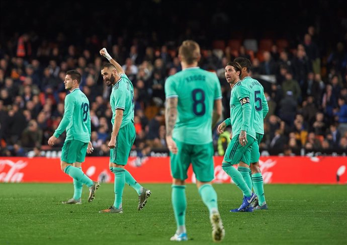 Fútbol/Pichichi.- Benzema iguala a Messi en el Pichichi con 12 goles