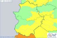 El viento pone en riesgo este lunes a sur, este y norte de Extremadura, donde también lloverá con fuerza