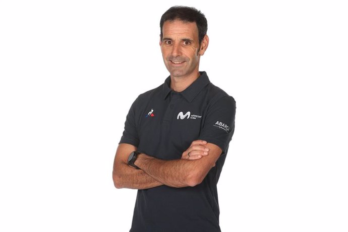 El exciclista español Patxi Vila tras fichar por el Movistar Team