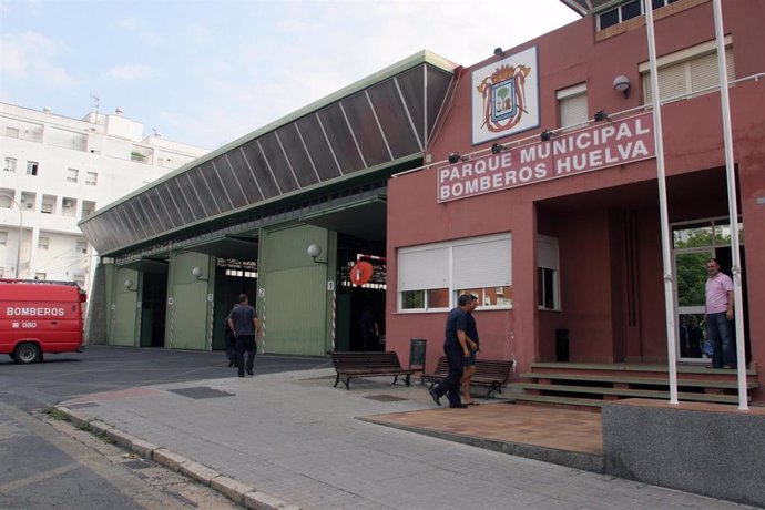 Vista exterior de la Estación de Bomberos de Huelva