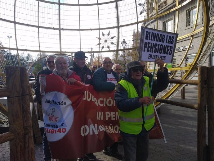 Manifestación en defensa de las pensiones en Valladolid