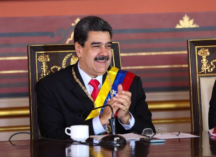 Venezuela.- Maduro respalda un diálogo con la Asamblea Nacional opositora para l