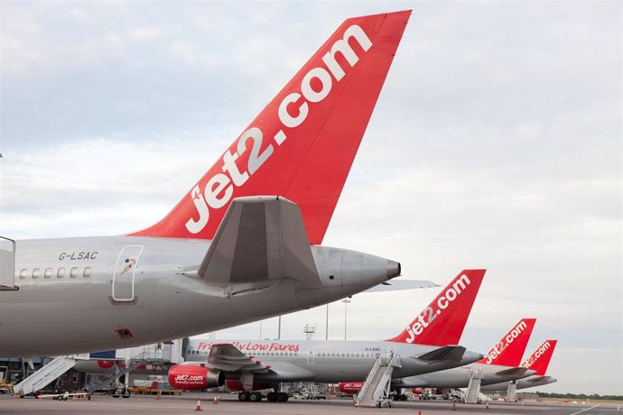 Avión Jet2.Com