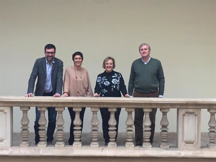 La escritora Rosa Planas será la pregonera de la Festa de l'Estandard