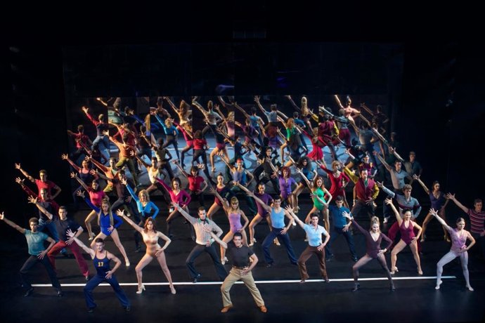 Elenco de 'A Chorus Line', que inaugura el Teatro del Soho de Antonio Banderas