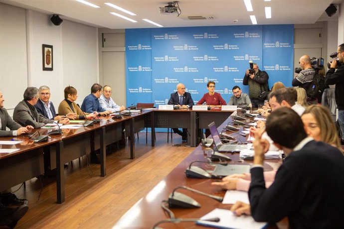 Primera reunión de la Comisión Interdepartamental de Lucha contra la Despoblación de Navarra