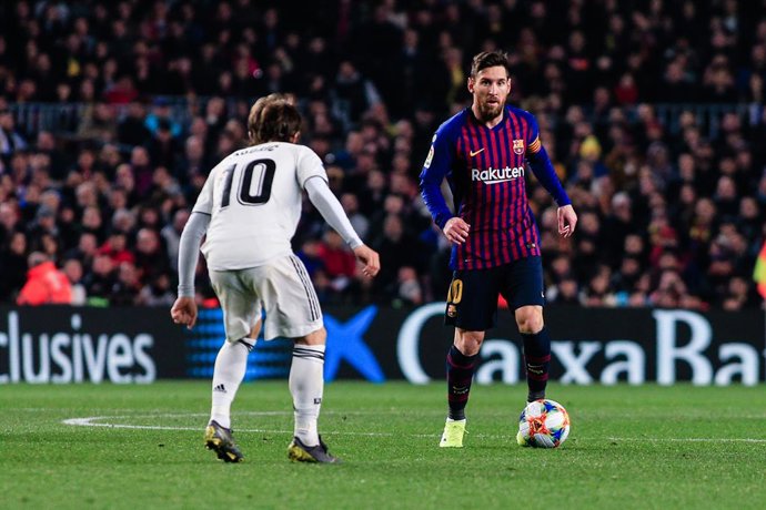 Leo Messi i Luka Modric en una imatge d'arxiu.