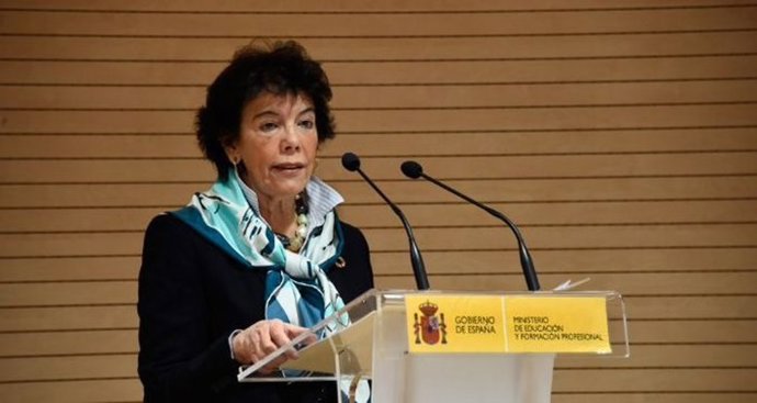 La ministra de Educación y FP  y portavoz del Gobierno, Isabel Celaá