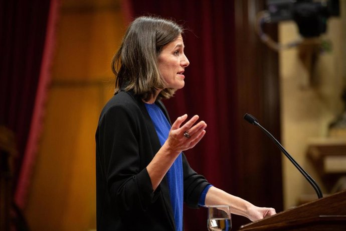 Intervención de Esperanza García (PP) durante el pleno monográfico de las mujeres en el Parlament el 17 de diciembre de 2019.