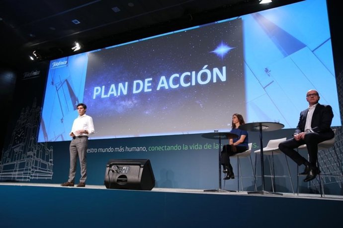 El presidente ejecutivo de Telefónica, José María Álvarez-Pallete, presenta el nuevo plan de acción de la compañía