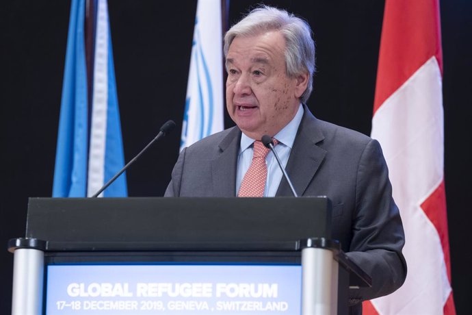 DDHH.- Guterres alerta de que el derecho de asilo "está siendo atacado" 