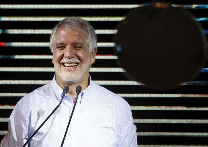 AMP.- Colombia.- El alcalde de Bogotá amplía el toque de queda a toda la capital por los disturbios en las protestas