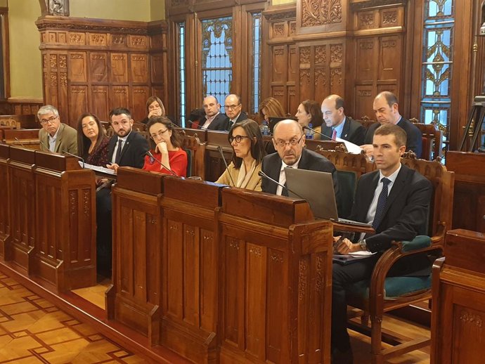 Presupuesto.- Infraestructuras prevé cerca de 198,3 millones para 2020 con 82 mi