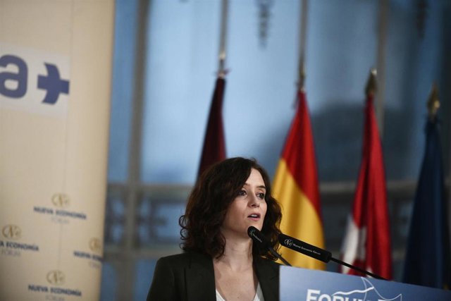 La presidenta de la Comunidad de Madrid, Isabel Díaz Ayuso, durante su intervención en un desayuno de Nueva Economía Fórum, en Madrid (España), a 18 de diciembre de 2019.