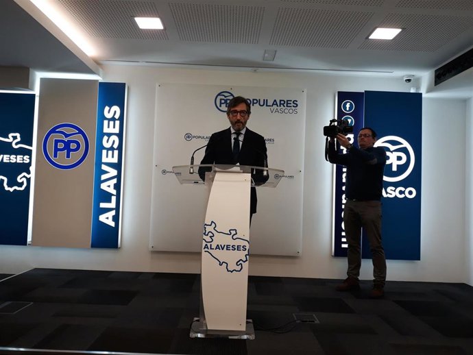 El PP vasco pide la dimisión de Urkullu por "permitir" la corrupción y "mentir" sobre el 'caso De Miguel'.