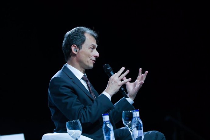 El ministro de Ciencia, Innovación y Universidades en funciones, Pedro Duque, durante la décima jornada de la Conferencia de Naciones Unidas sobre el Cambio Climático (COP25) de Madrid