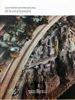 Portada del libro sobre el proceso de restauración de la fachada gótica de Santa María de Olite