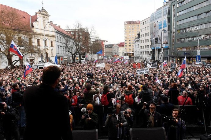 Imagen de una protesta en Bratislava tras la muerte del periodista Jan Kuciak. 