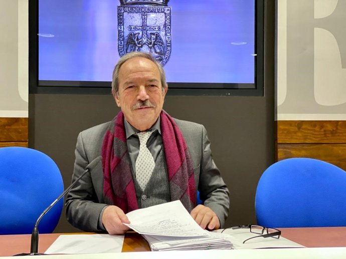 Portavoz socialista en el Ayuntamiento de Oviedo, Wenceslao López.